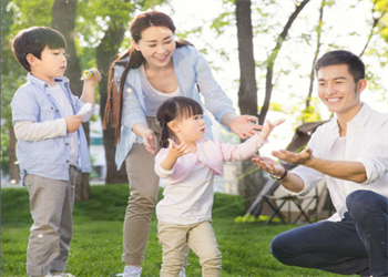 888腾博会新家庭养育公益项目