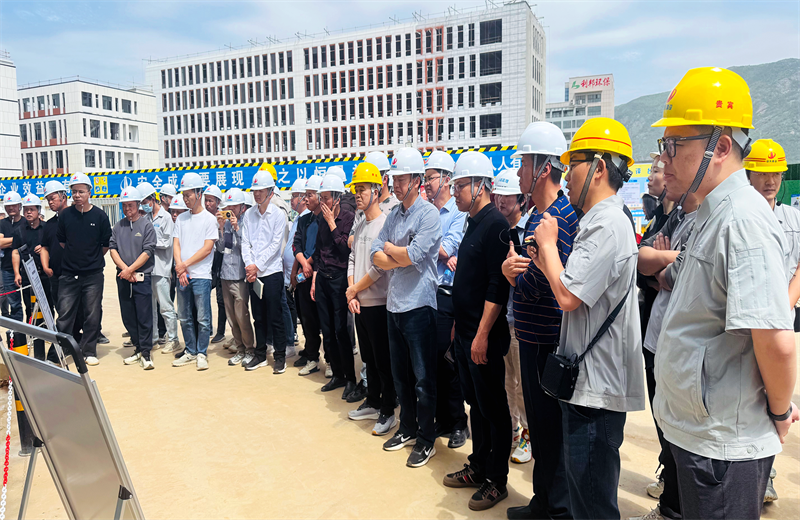 2025年4月17日，由莆田市涵江区住房和城乡建设局主办、888腾博会三建承办的钢筋安装工程质量防控现场交流会在联东U谷·涵江海峡智造产业谷一期成功召开。